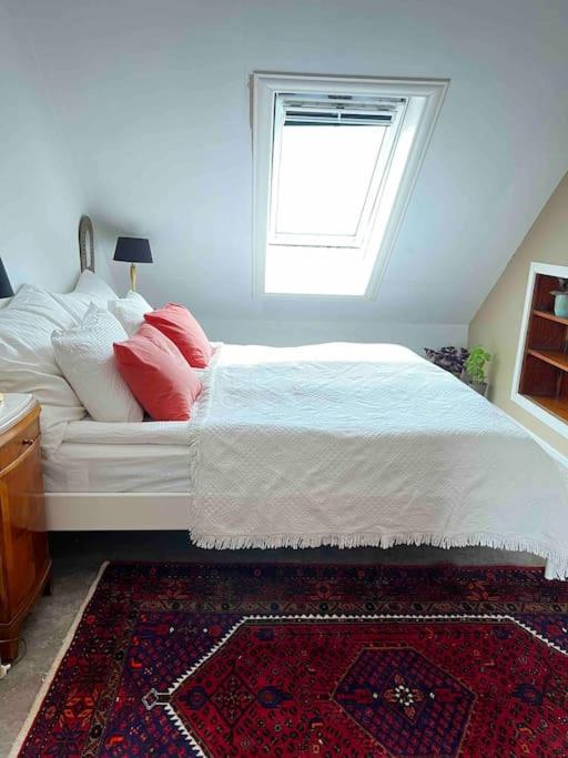 Central 2Br With Balconies And Art In Historical University Area Bergen Exterior foto